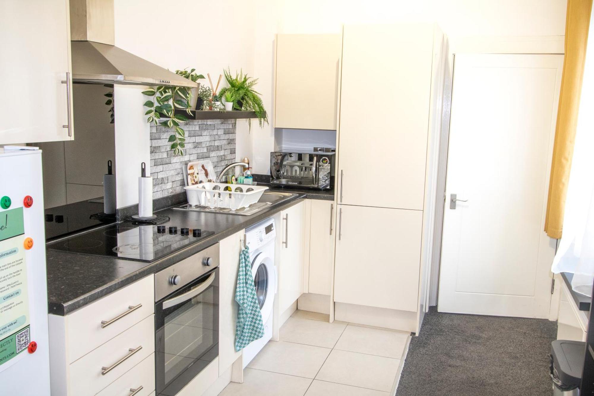Cozy And Charming - 1 Bedroom Apartment - Free Parking, Transit Links, Close To Stadiums Манчестер Экстерьер фото